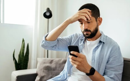 New FBI warning reveals phishing attacks hitting private chats